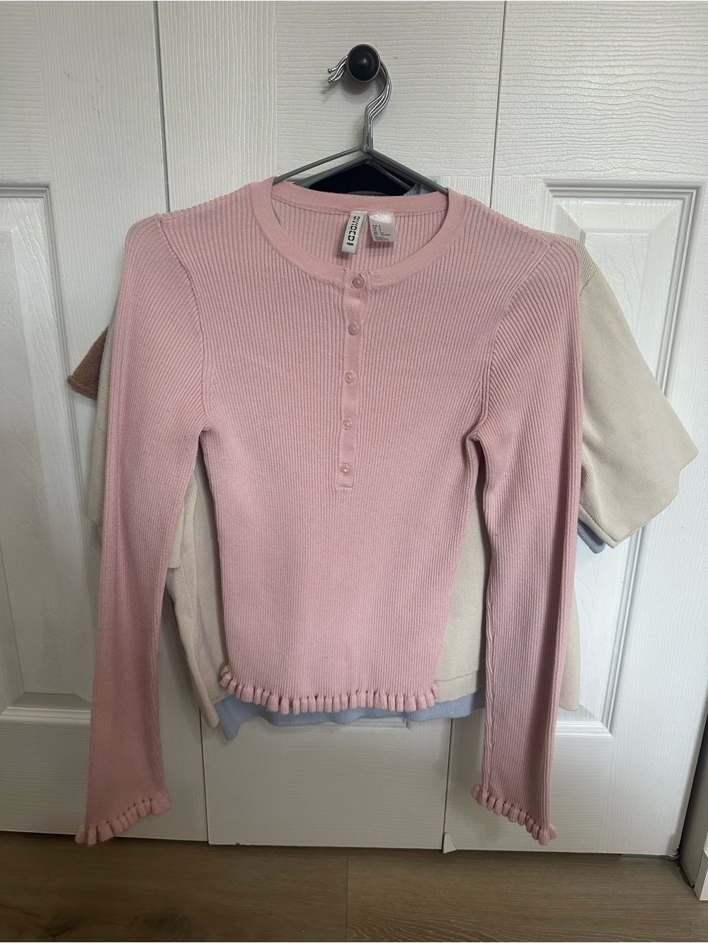 S/M sweater top bundle